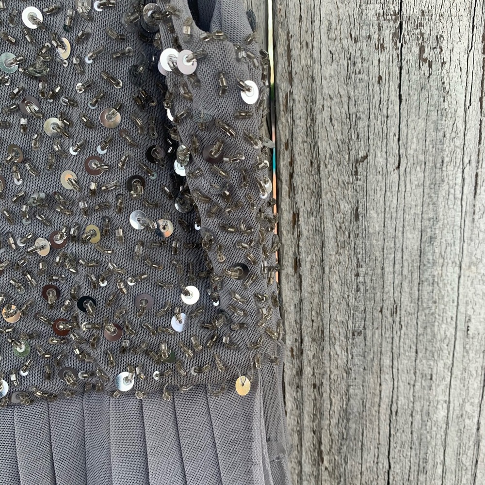 SALE โจ Alice & Olivia Sequin Pleated Mini Dress - Picture 4 of 9